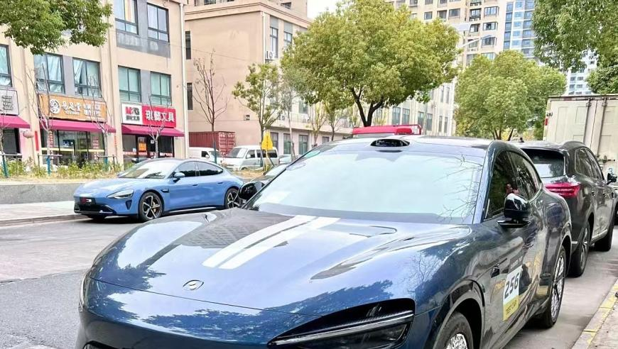 哪吒2带动哪吒1重播,2025年澳门天天开奖,多元化方案执行策略_高级版V1.41